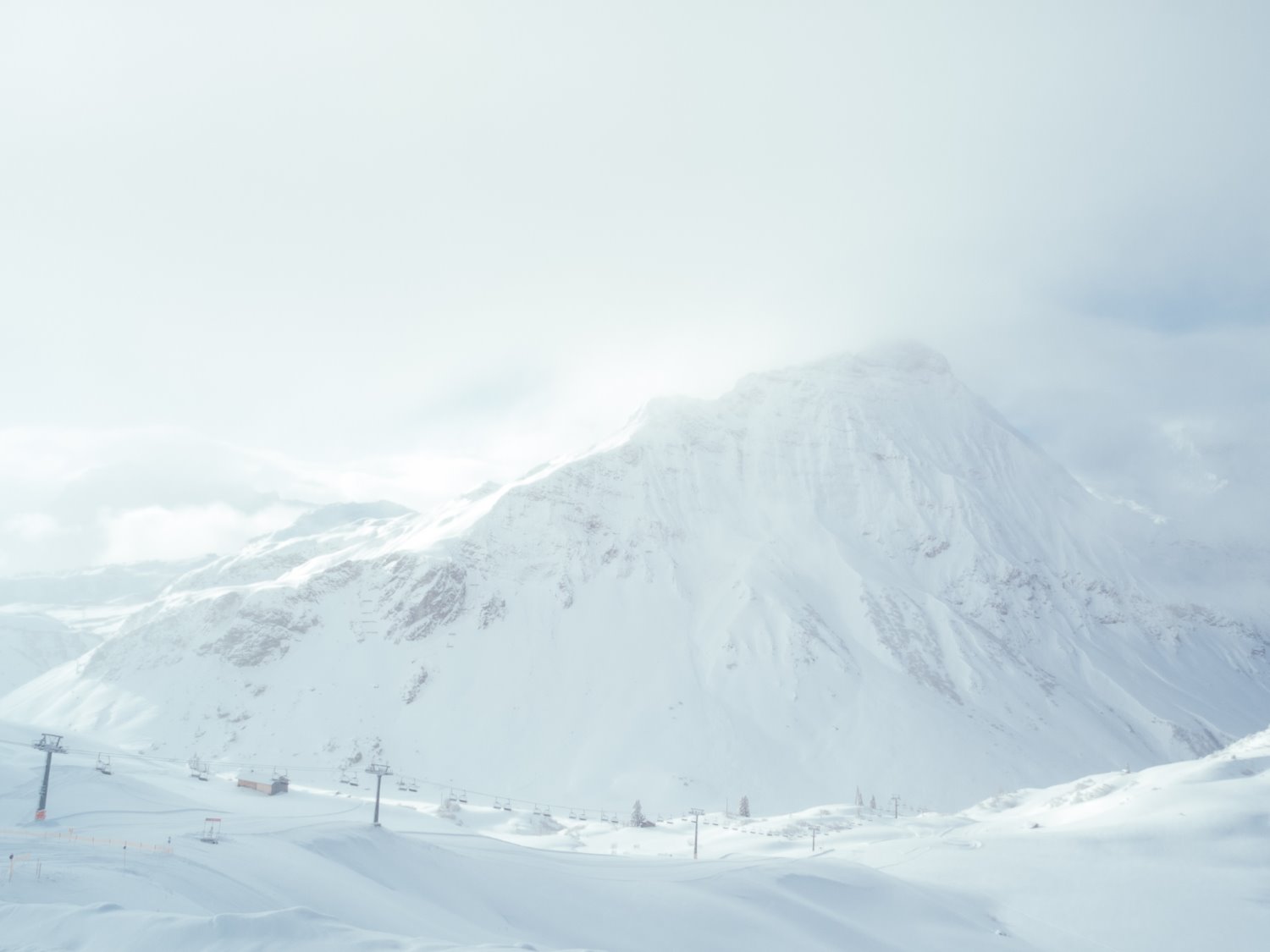 Landscape Photography: A Comprehensive Guide (+ 23 Expert Tips)