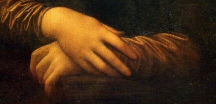 mona-hands.png